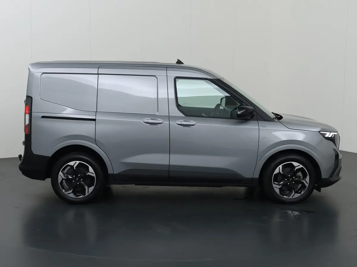 Limited | 44 kWh | 289 KM RANGE | NAVIGATIE | PARKEERCAMERA | ADAPTIVE CRUISE | TREKHAAK | LM VELGEN