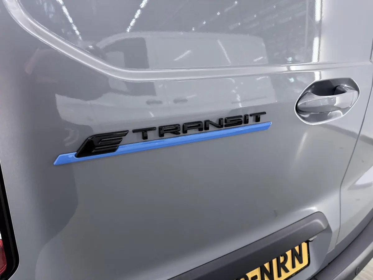 Limited | 44 kWh | 289 KM RANGE | NAVIGATIE | PARKEERCAMERA | ADAPTIVE CRUISE | TREKHAAK | LM VELGEN
