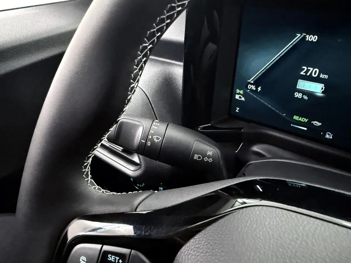 Limited | 44 kWh | 289 KM RANGE | NAVIGATIE | PARKEERCAMERA | ADAPTIVE CRUISE | TREKHAAK | LM VELGEN