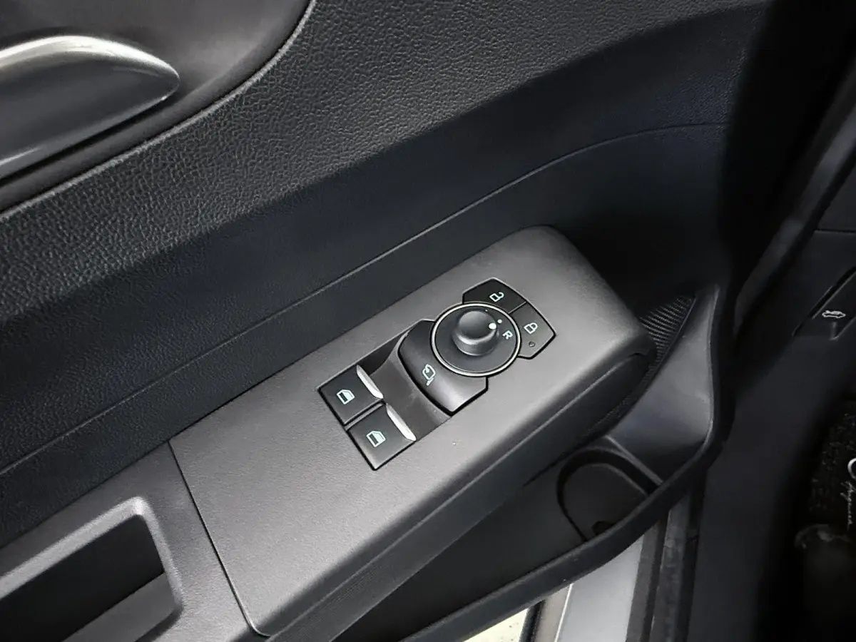 Limited | 44 kWh | 289 KM RANGE | NAVIGATIE | PARKEERCAMERA | ADAPTIVE CRUISE | TREKHAAK | LM VELGEN