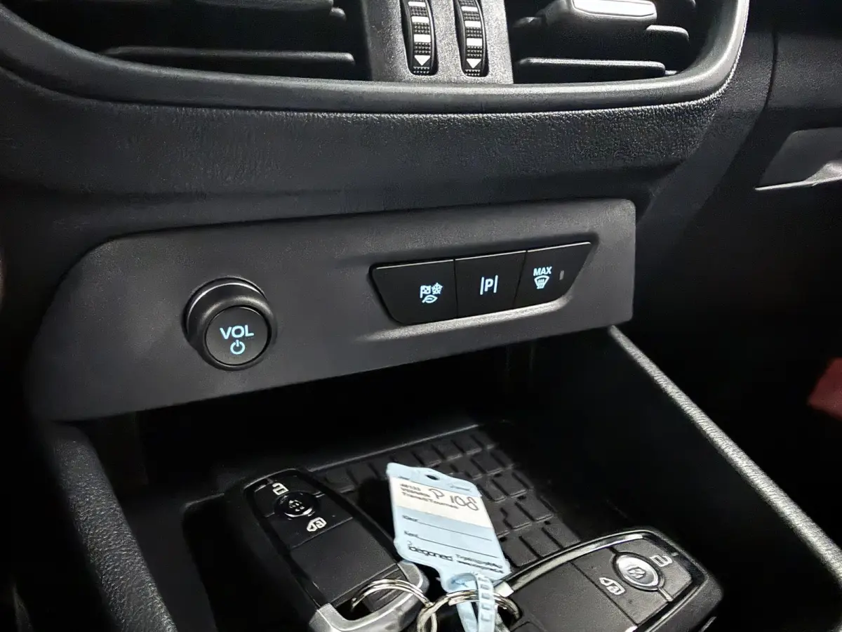 Limited | 44 kWh | 289 KM RANGE | NAVIGATIE | PARKEERCAMERA | ADAPTIVE CRUISE | TREKHAAK | LM VELGEN