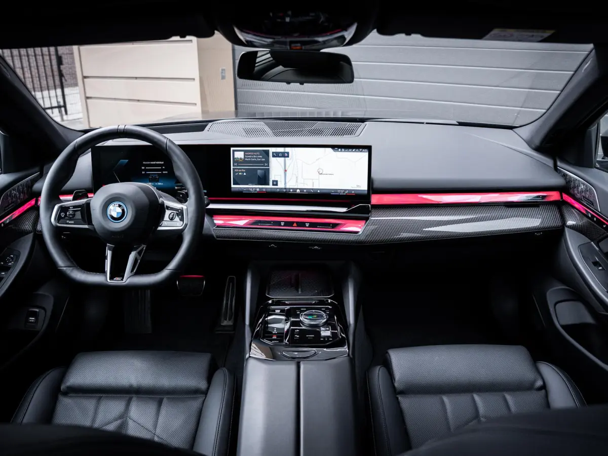 550e xDrive M-Sport l Bowers/wilk l BMW-Garantie l Panorama