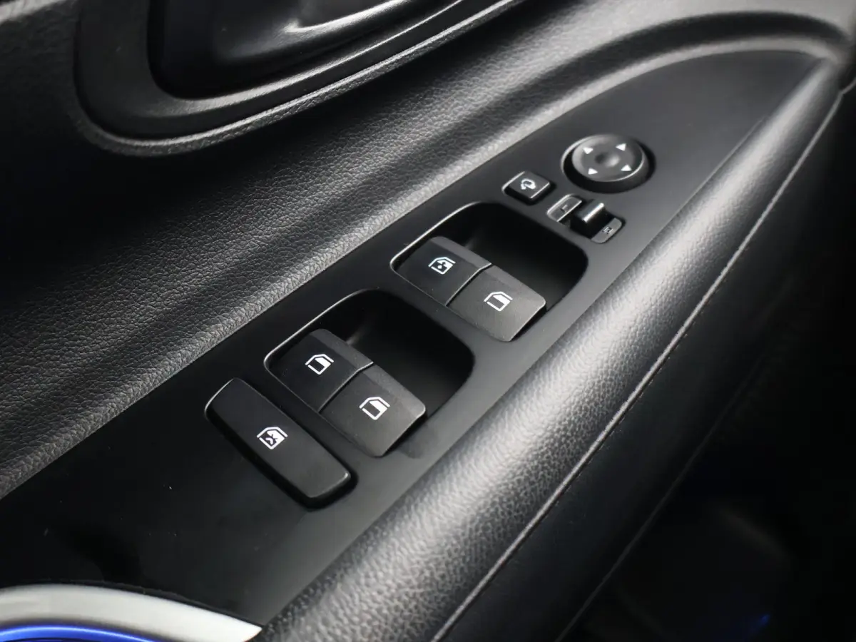 1.0 T-GDI COMFORT + APPLE CARPLAY | CAMERA | VIRTUAL COCKPIT | ANDROID AUTO