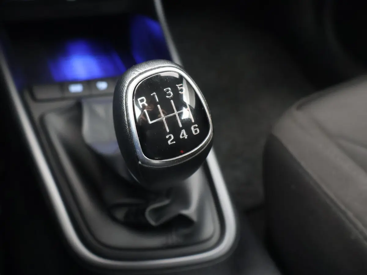 1.0 T-GDI COMFORT + APPLE CARPLAY | CAMERA | VIRTUAL COCKPIT | ANDROID AUTO