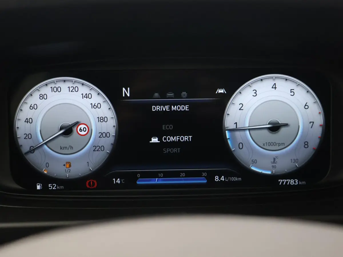 1.0 T-GDI COMFORT + APPLE CARPLAY | CAMERA | VIRTUAL COCKPIT | ANDROID AUTO