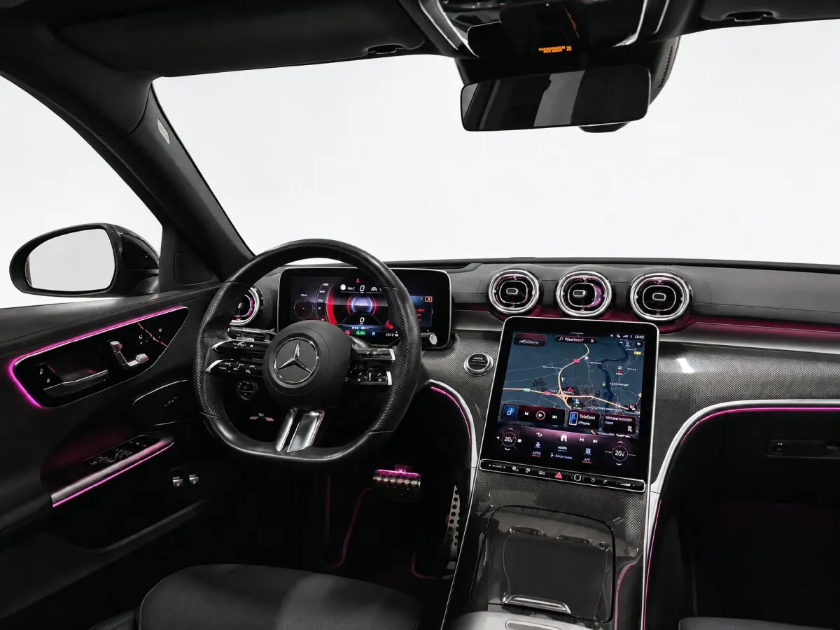 300 e AMG Pano Hud 360 Burmester