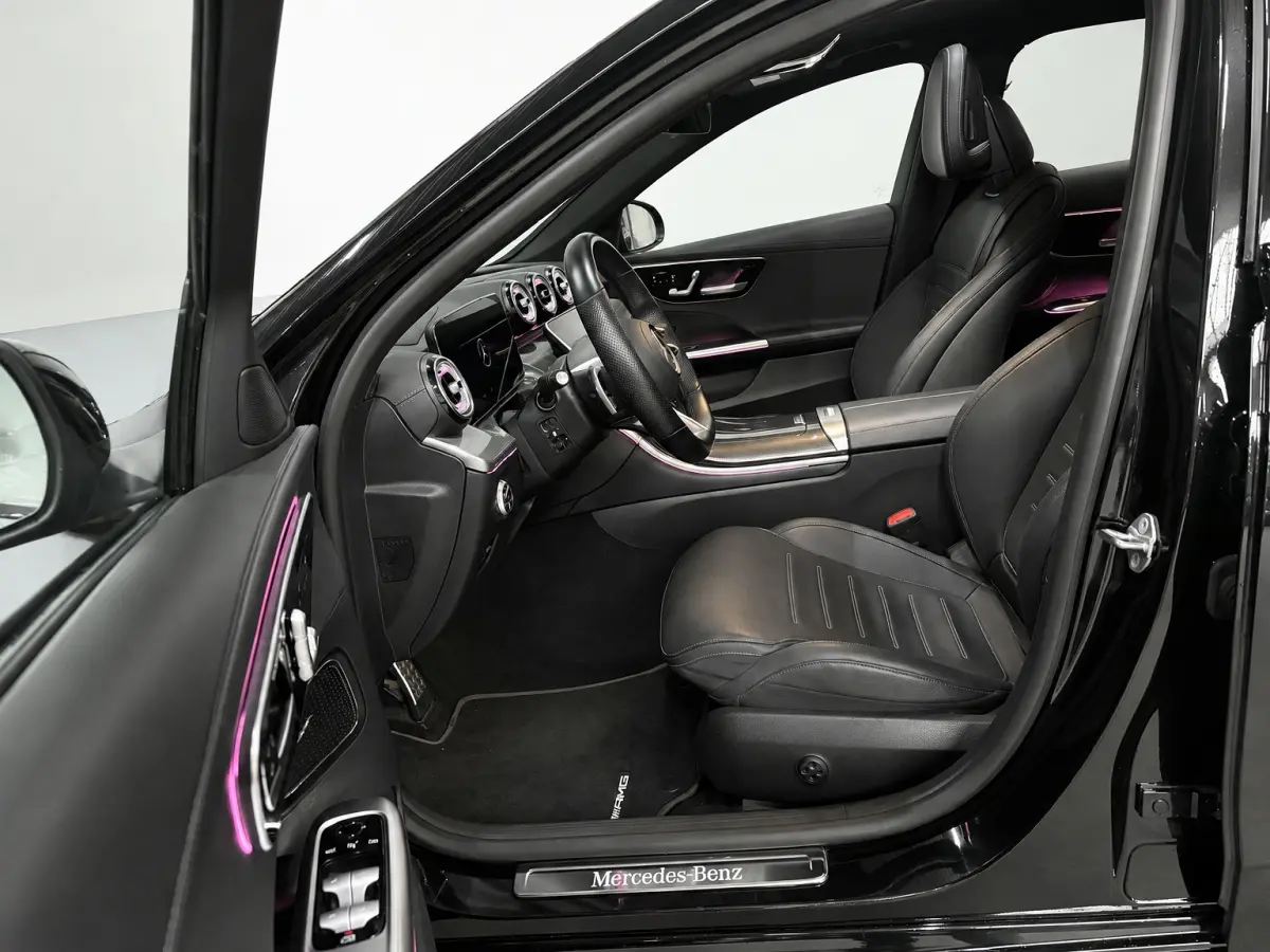 300 e AMG Pano Hud 360 Burmester