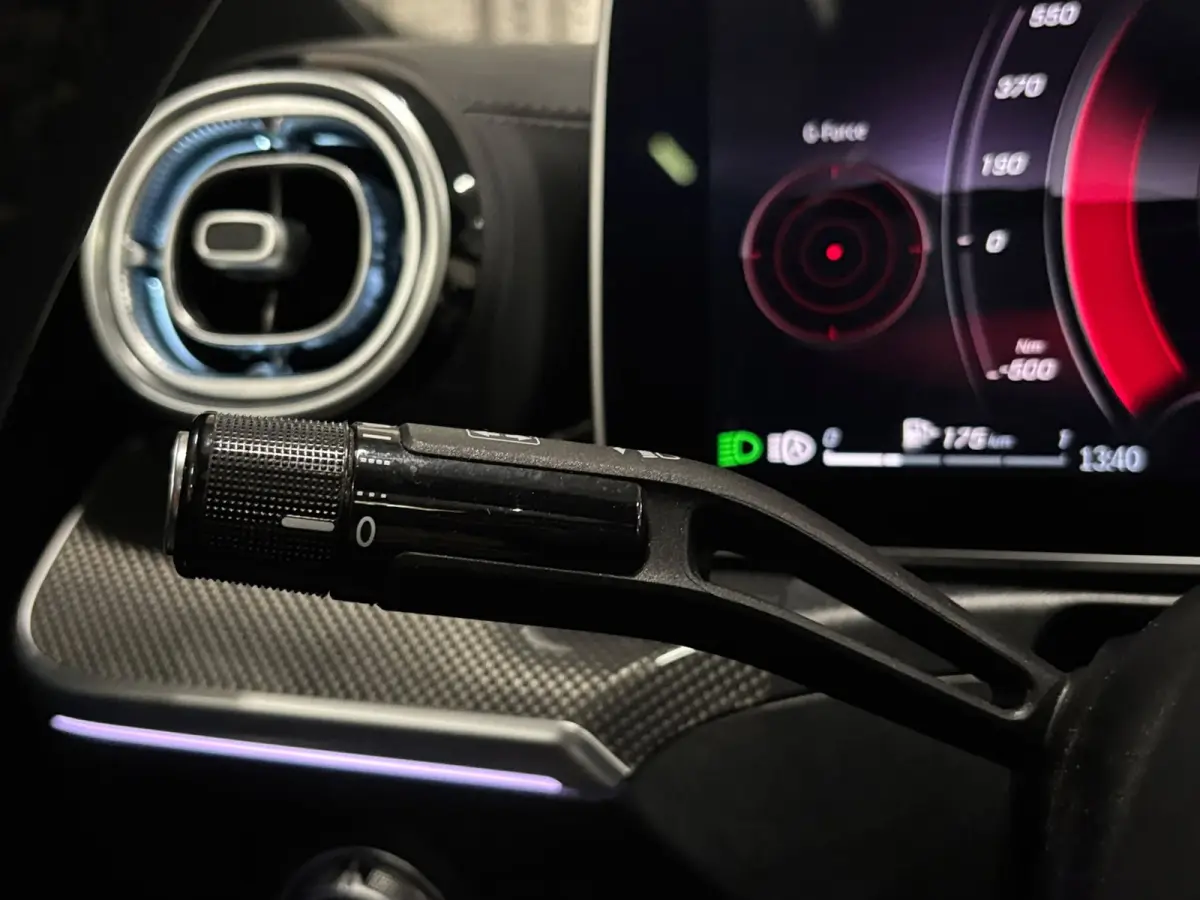 300 e AMG Pano Hud 360 Burmester