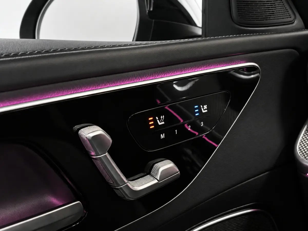 300 e AMG Pano Hud 360 Burmester