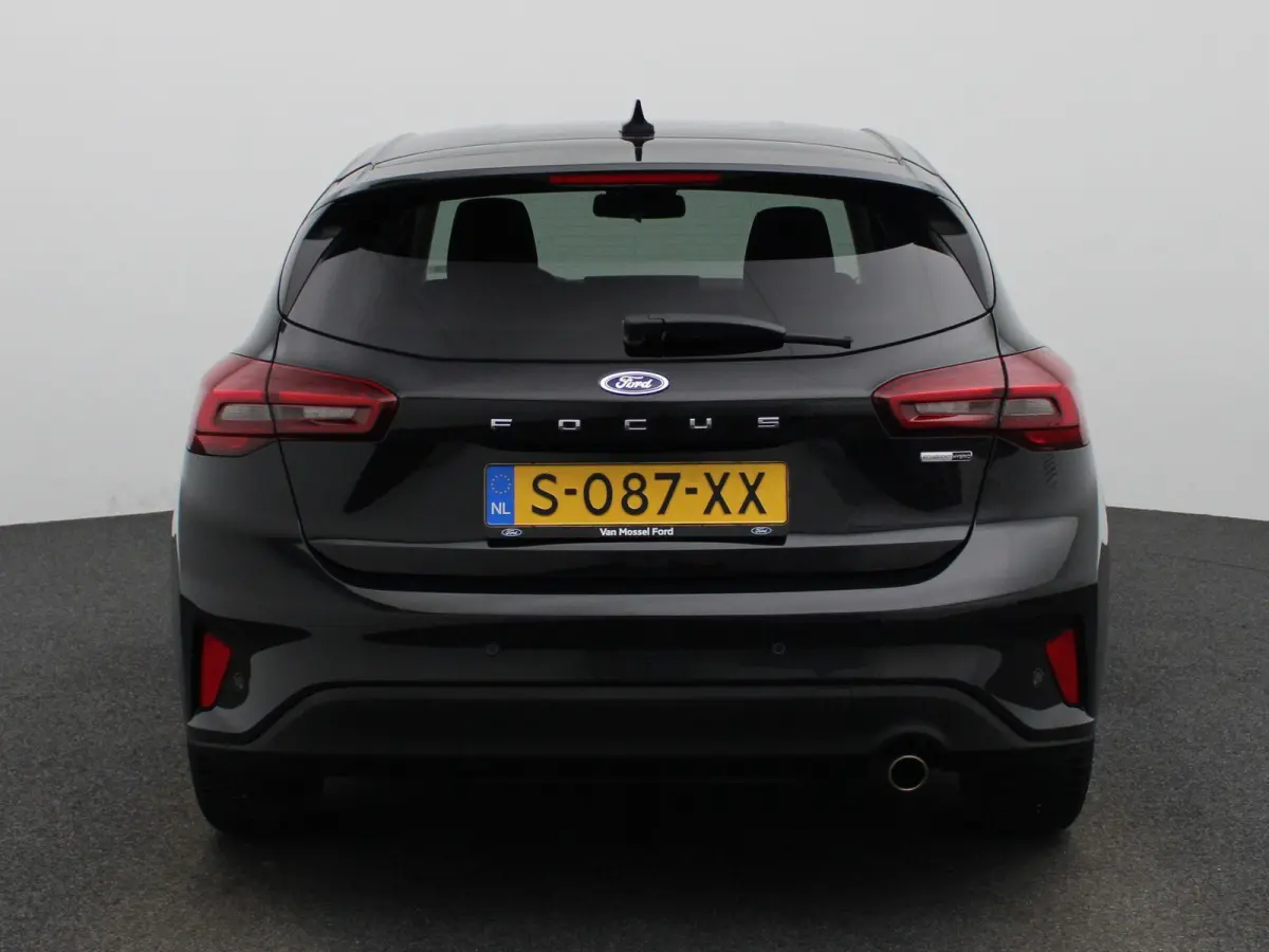 1.0 EcoBoost Hybrid Titanium | Apple Carplay/Android Auto | Climate Control | Cruise Control | Parkeersensoren |