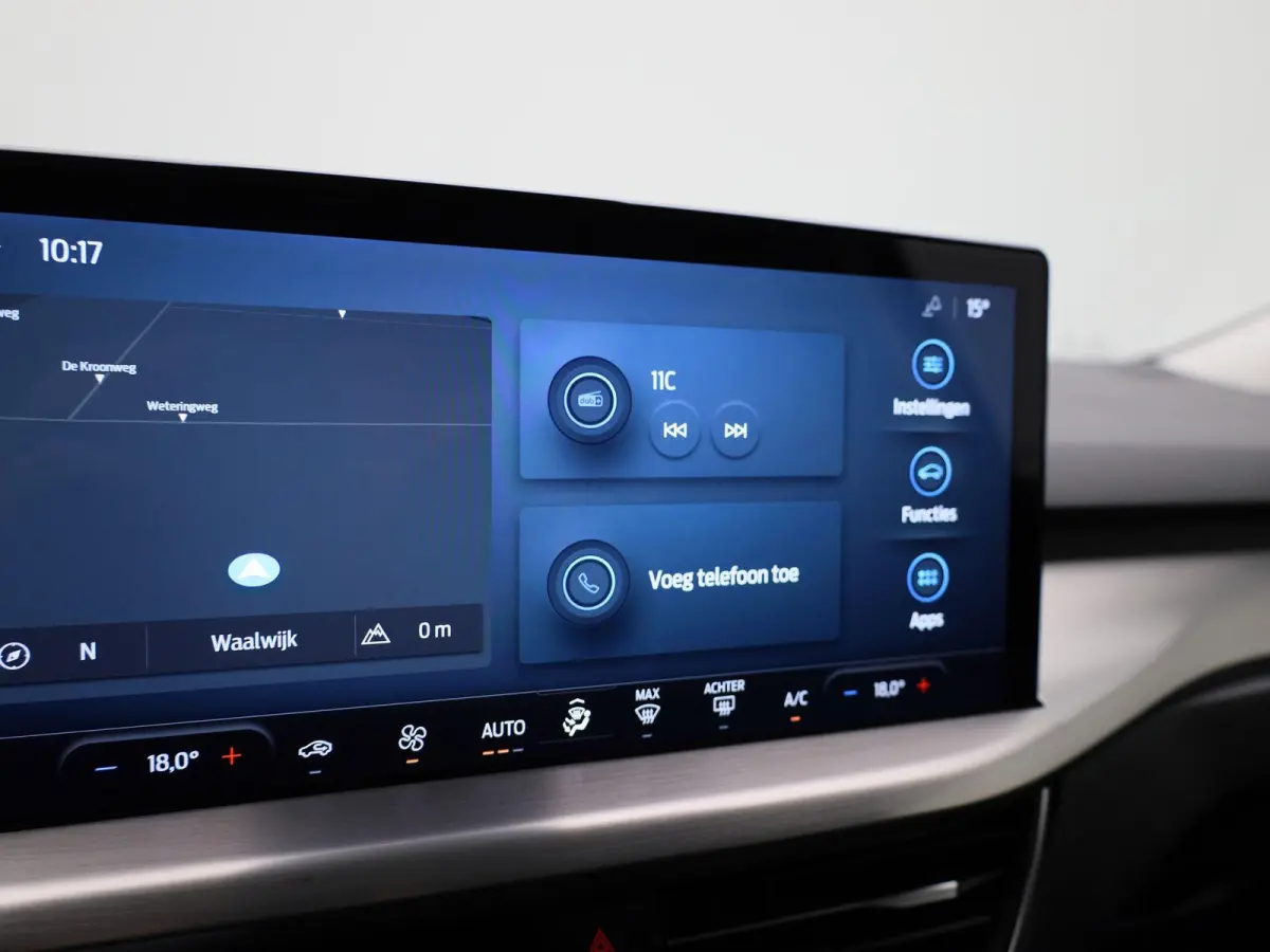 1.0 EcoBoost Hybrid Titanium | Apple Carplay/Android Auto | Climate Control | Cruise Control | Parkeersensoren |