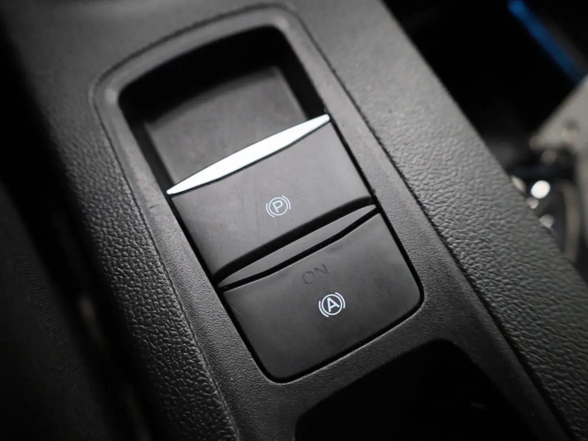 1.0 EcoBoost Hybrid Titanium | Apple Carplay/Android Auto | Climate Control | Cruise Control | Parkeersensoren |