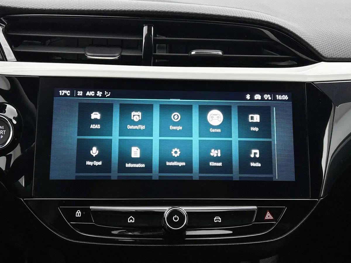Electric 156pk Long Range GS 51 kWh Automaat | Navigatie | Camera | Climate Control | Dodehoekdetectie | Cruise Control | Getint Glas | Draadloze Telefoonlader | 17"LMV |