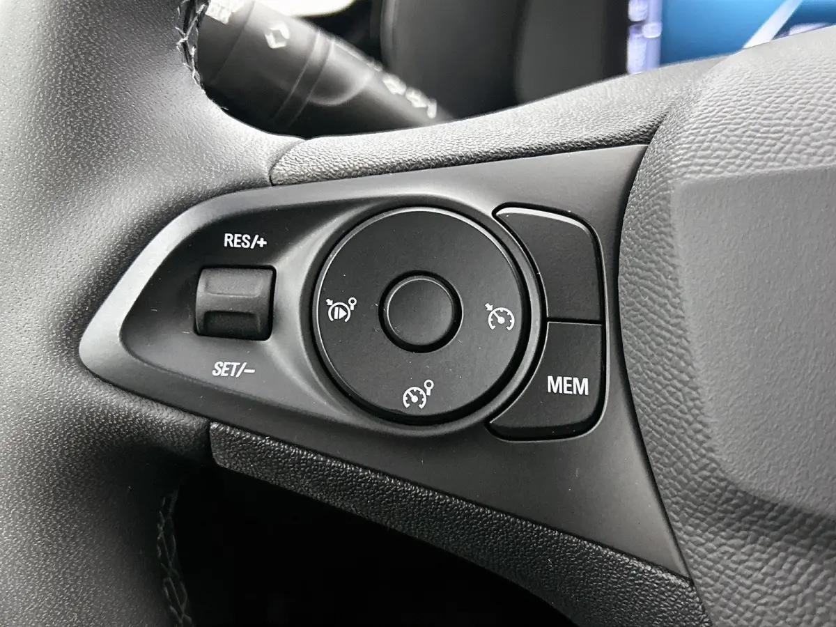 Electric 156pk Long Range GS 51 kWh Automaat | Navigatie | Camera | Climate Control | Dodehoekdetectie | Cruise Control | Getint Glas | Draadloze Telefoonlader | 17"LMV |