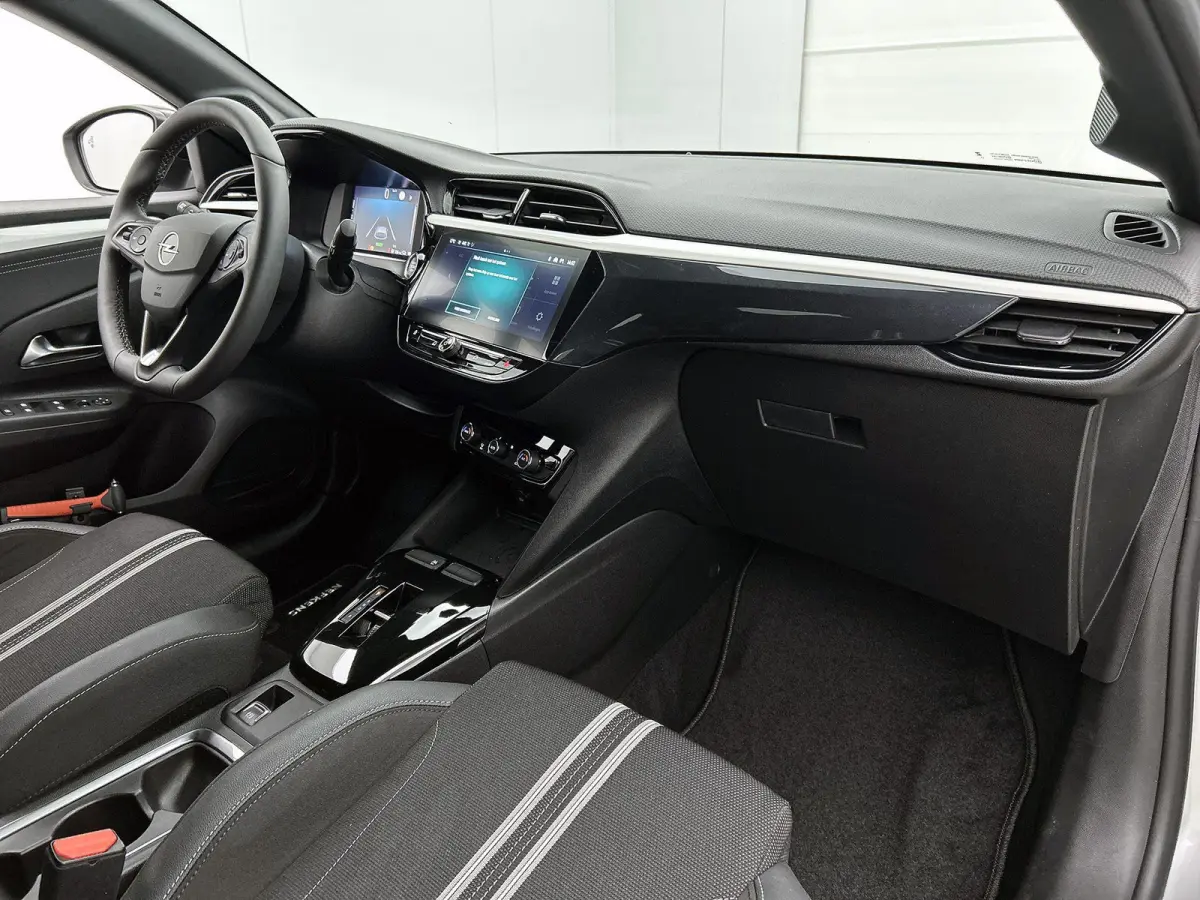 Electric 156pk Long Range GS 51 kWh Automaat | Navigatie | Camera | Climate Control | Dodehoekdetectie | Cruise Control | Getint Glas | Draadloze Telefoonlader | 17"LMV |