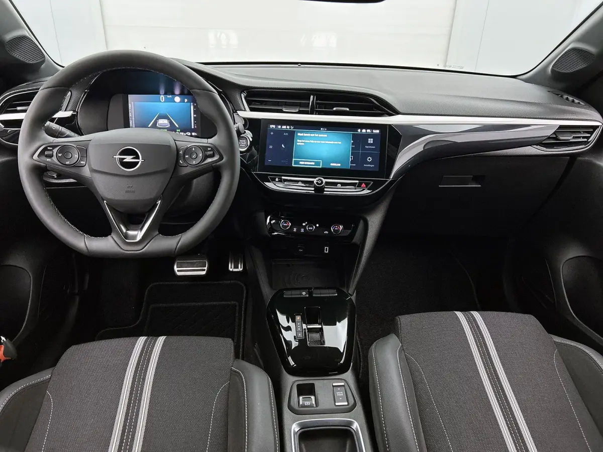 Electric 156pk Long Range GS 51 kWh Automaat | Navigatie | Camera | Climate Control | Dodehoekdetectie | Cruise Control | Getint Glas | Draadloze Telefoonlader | 17"LMV |