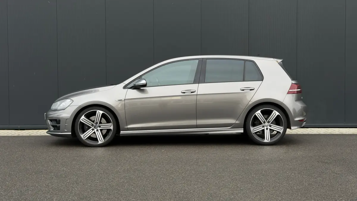 2.0 TSI 300pk 4Motion R | Panoramadak | Achteruitrijcamera | Adaptive Cruise | Lederen Bekleding | 19" |