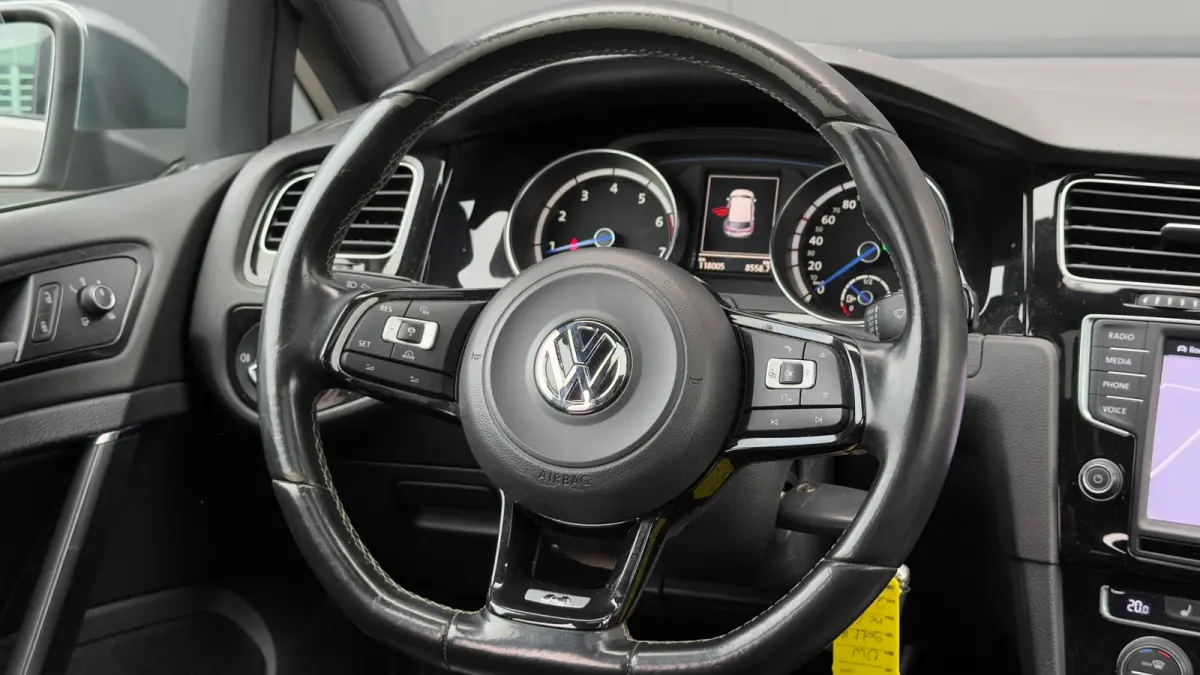 2.0 TSI 300pk 4Motion R | Panoramadak | Achteruitrijcamera | Adaptive Cruise | Lederen Bekleding | 19" |