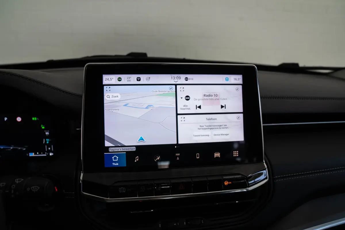 4xe 190 Plug-in Hybrid Night Eagle | Camera | Navigatie | Climate Controle | Apple Carplay & Android Auto | Cruise Controle | Keyless Entry & Start |