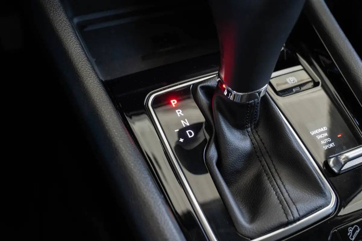 4xe 190 Plug-in Hybrid Night Eagle | Camera | Navigatie | Climate Controle | Apple Carplay & Android Auto | Cruise Controle | Keyless Entry & Start |