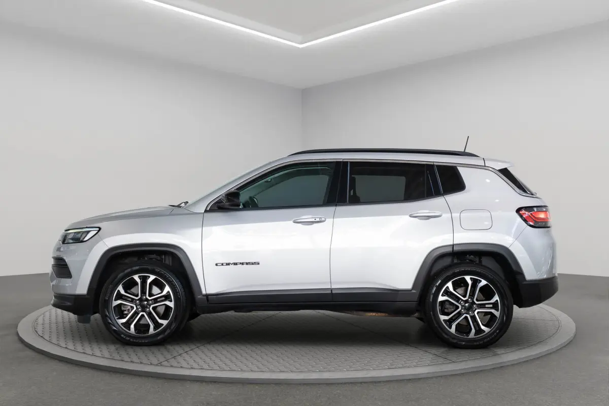 4xe 190 Plug-in Hybrid Night Eagle | Camera | Navigatie | Climate Controle | Apple Carplay & Android Auto | Cruise Controle | Keyless Entry & Start |