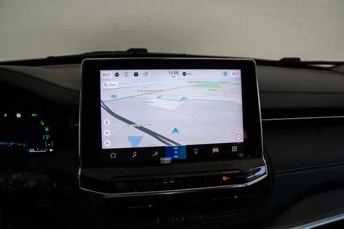 4xe 190 Plug-in Hybrid Night Eagle | Camera | Navigatie | Climate Controle | Apple Carplay & Android Auto | Cruise Controle | Keyless Entry & Start |