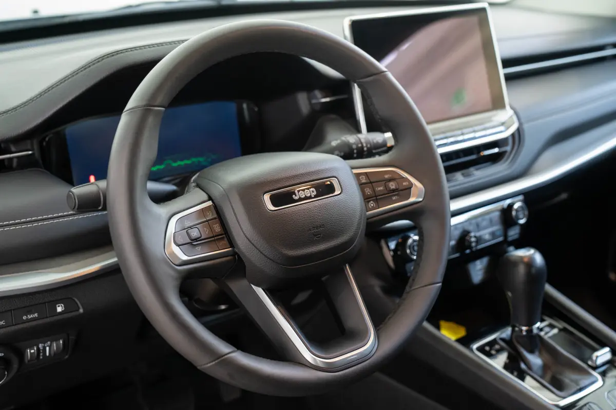4xe 190 Plug-in Hybrid Night Eagle | Camera | Navigatie | Climate Controle | Apple Carplay & Android Auto | Cruise Controle | Keyless Entry & Start |