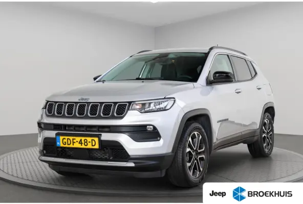 4xe 190 Plug-in Hybrid Night Eagle | Camera | Navigatie | Climate Controle | Apple Carplay & Android Auto | Cruise Controle | Keyless Entry & Start |