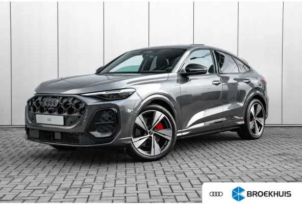 S edition Competition e-hybrid 270 kW / 367 pk S tronic | 360 Camera | Adaptive air suspension | Audi Sport wielen 21", 5-arm-Split, zwart metallic, glansgedraaid