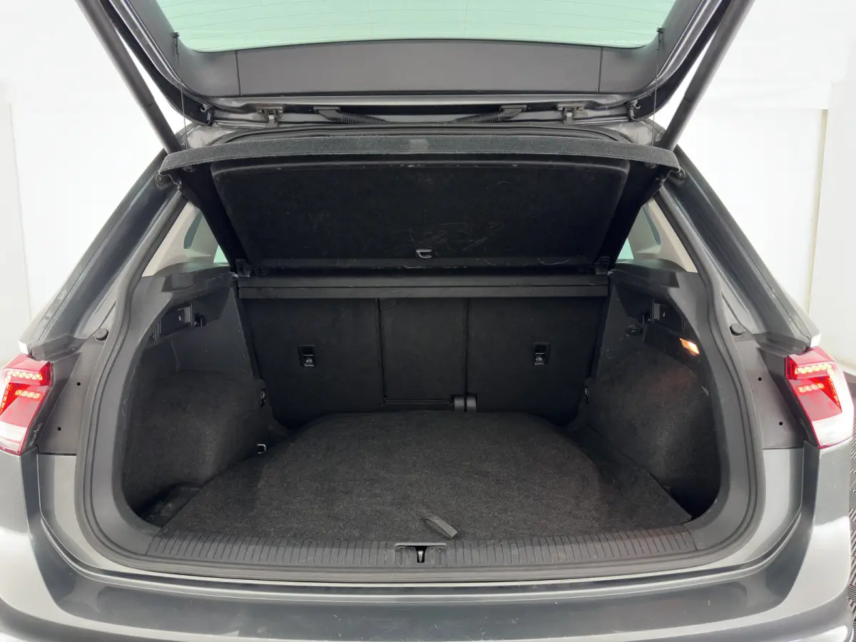 1.4 TSI ACT Highline *AUT | PANO | ADAPTIVE-CRUISE | FULL-LED | VIRTUAL-COCKPIT | KEYLESS | DAB+ | NAVI-FULLMAP | COMFORT-SEATS | ECC | PDC | 18INCH | TOWBAR*