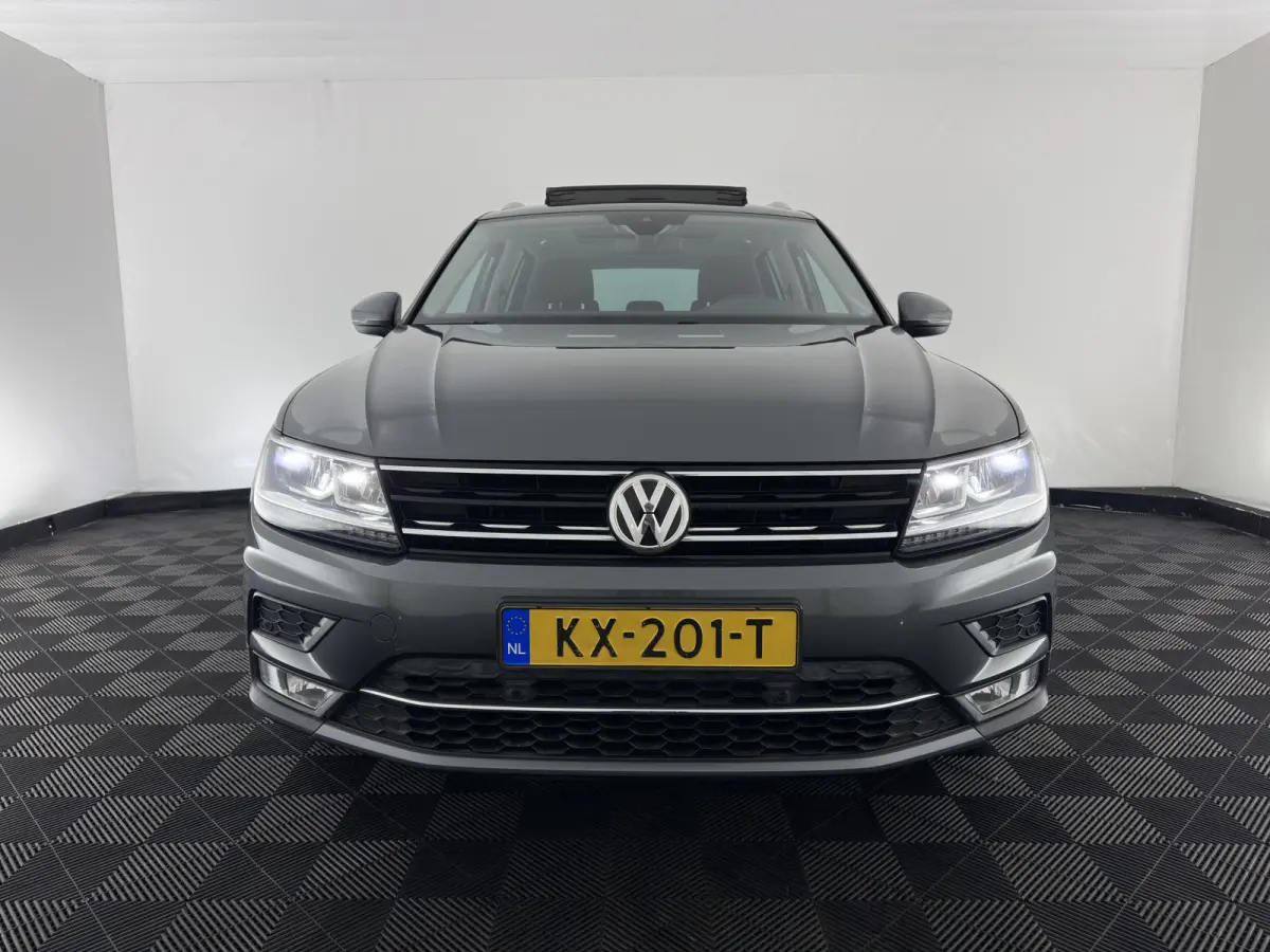 1.4 TSI ACT Highline *AUT | PANO | ADAPTIVE-CRUISE | FULL-LED | VIRTUAL-COCKPIT | KEYLESS | DAB+ | NAVI-FULLMAP | COMFORT-SEATS | ECC | PDC | 18INCH | TOWBAR*