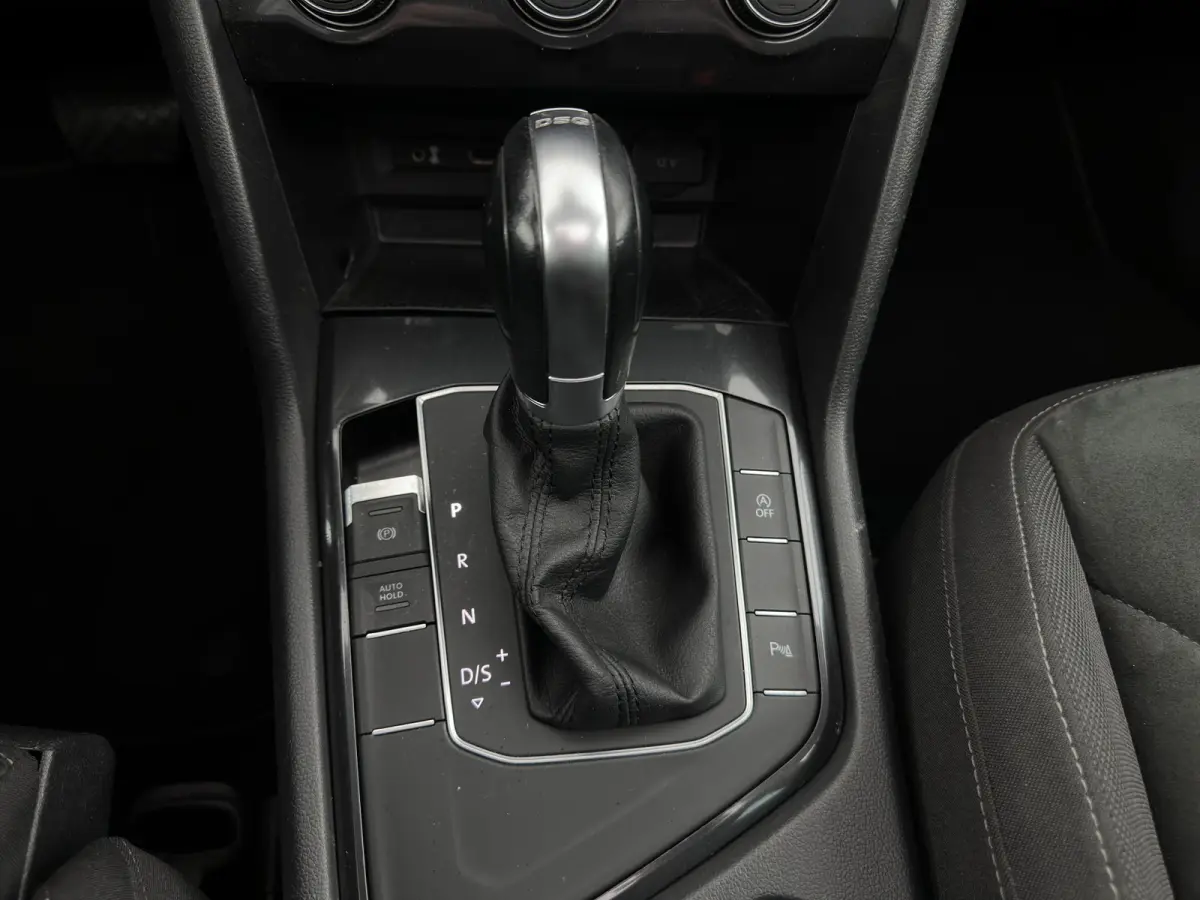 1.4 TSI ACT Highline *AUT | PANO | ADAPTIVE-CRUISE | FULL-LED | VIRTUAL-COCKPIT | KEYLESS | DAB+ | NAVI-FULLMAP | COMFORT-SEATS | ECC | PDC | 18INCH | TOWBAR*
