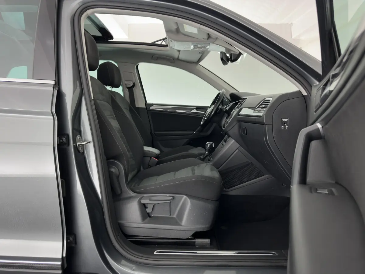 1.4 TSI ACT Highline *AUT | PANO | ADAPTIVE-CRUISE | FULL-LED | VIRTUAL-COCKPIT | KEYLESS | DAB+ | NAVI-FULLMAP | COMFORT-SEATS | ECC | PDC | 18INCH | TOWBAR*
