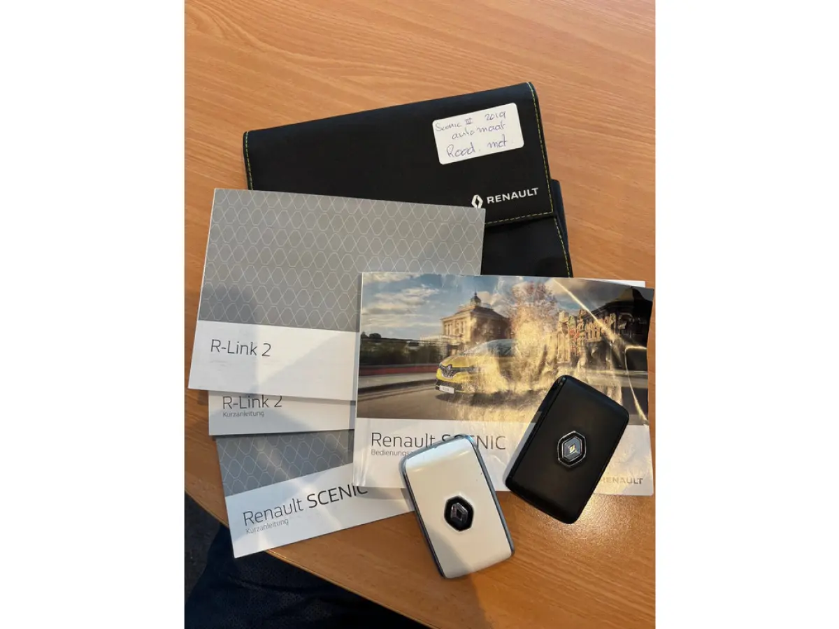 1.3 TCe Limited,AUTOMAAT,NAVI,CLIMAT,CAMERA