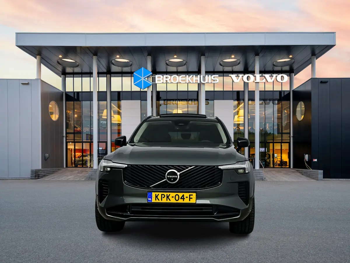 T8 Ultra Dark | 21" Allseason | Luchtvering | Geventileerd Nappa | Massage | Bowers & Wilkins | Trekhaak | Gelaagd&Getint Glas | Head-Up | 360 Camera