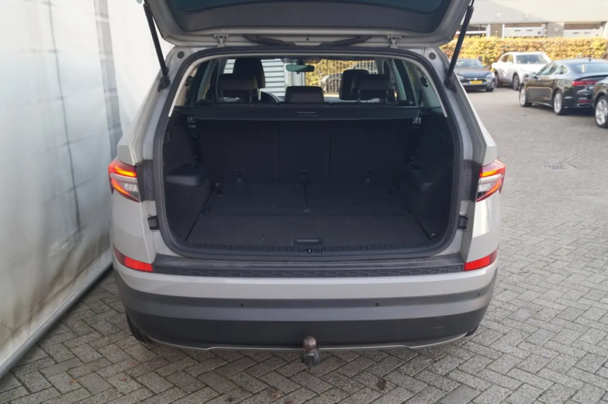 1.5 TSI 150pk Business Edition 7-persoons -TREKHAAK-