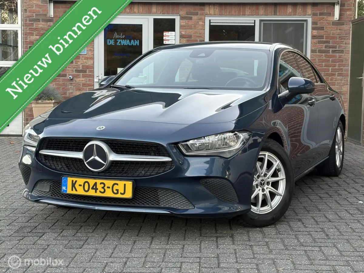 180 Advantage|Carplay|Camera|Lane-assist|Zwarte Hemelbekleding.