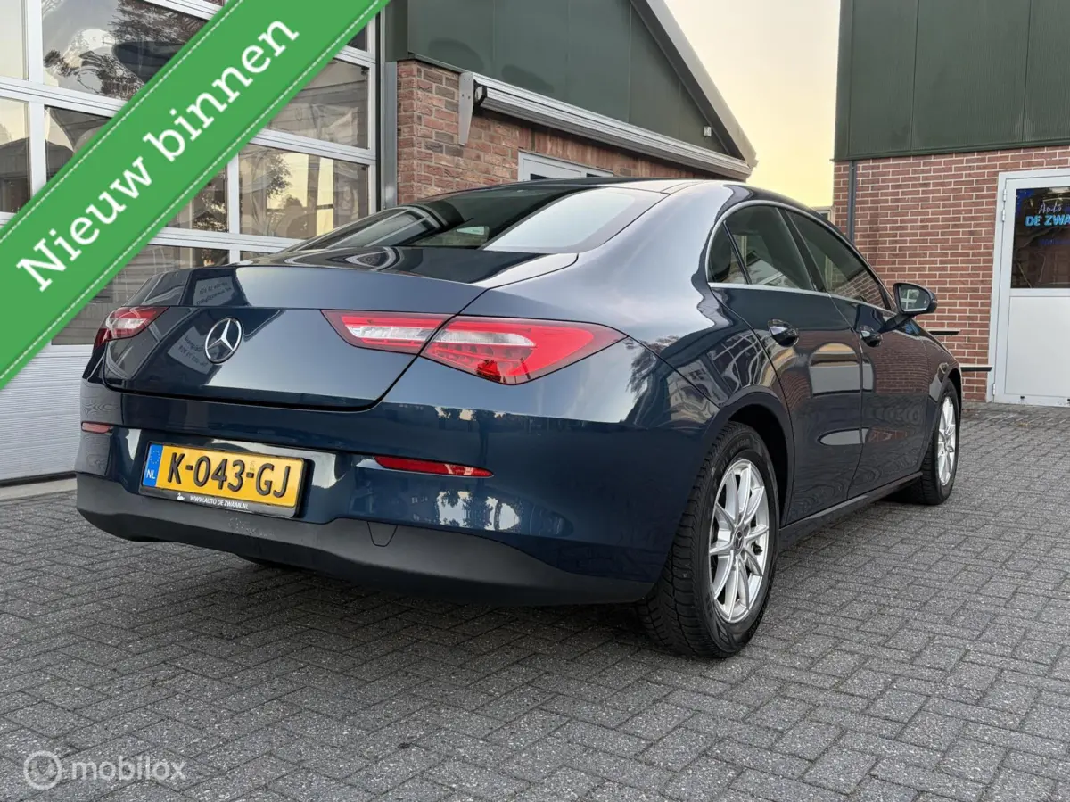 180 Advantage|Carplay|Camera|Lane-assist|Zwarte Hemelbekleding.