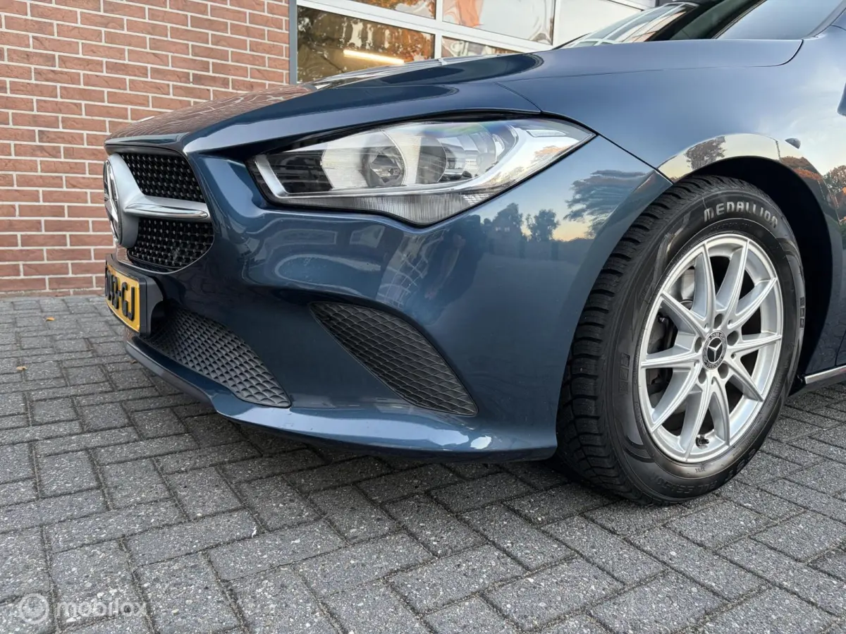 180 Advantage|Carplay|Camera|Lane-assist|Zwarte Hemelbekleding.