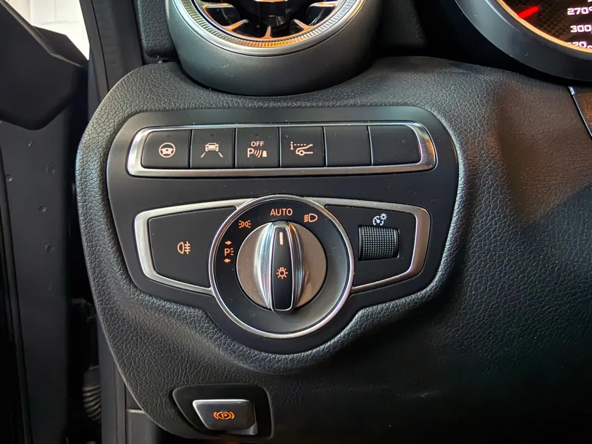 AMG 63 S*Carbon*Pano*HUD*Burmester*Blindspot*