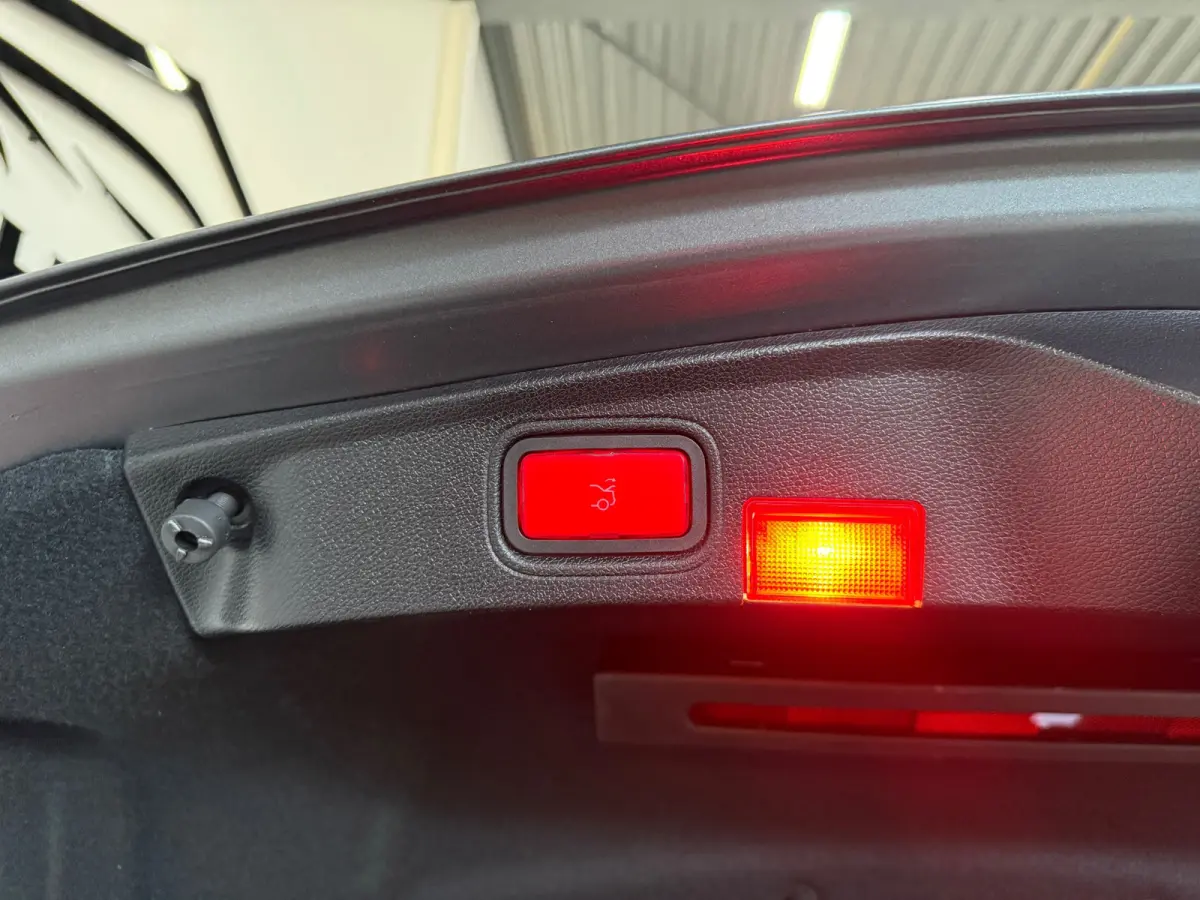 AMG 63 S*Carbon*Pano*HUD*Burmester*Blindspot*