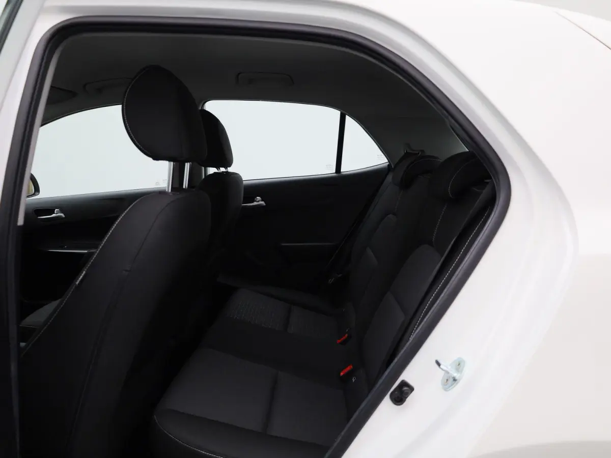 1.0 DPi ComfortLine | AUTOMAAT | AIRCO | BLUETOOTH | CRUISE CONTROL | MULTIFUNCTIONEEL STUURWIEL | 5-DEURS |