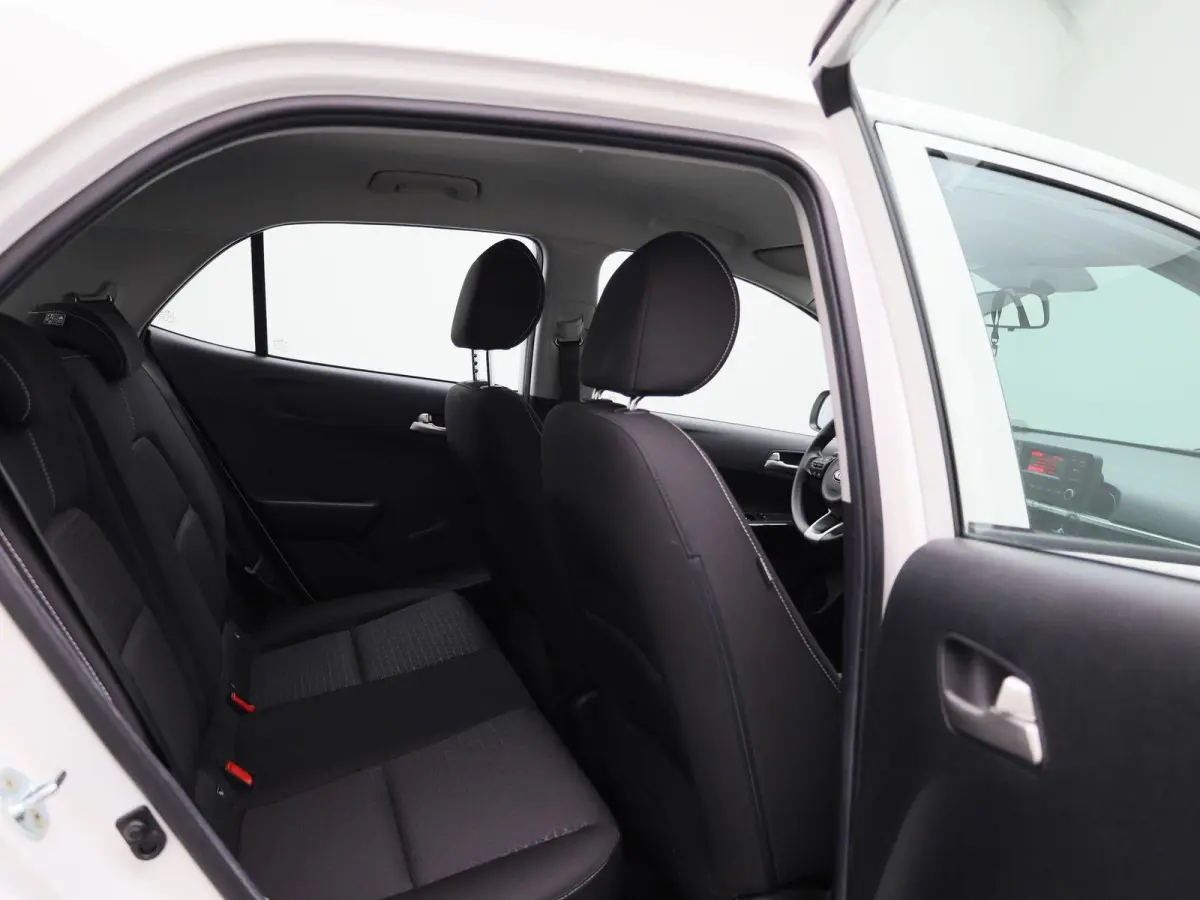 1.0 DPi ComfortLine | AUTOMAAT | AIRCO | BLUETOOTH | CRUISE CONTROL | MULTIFUNCTIONEEL STUURWIEL | 5-DEURS |