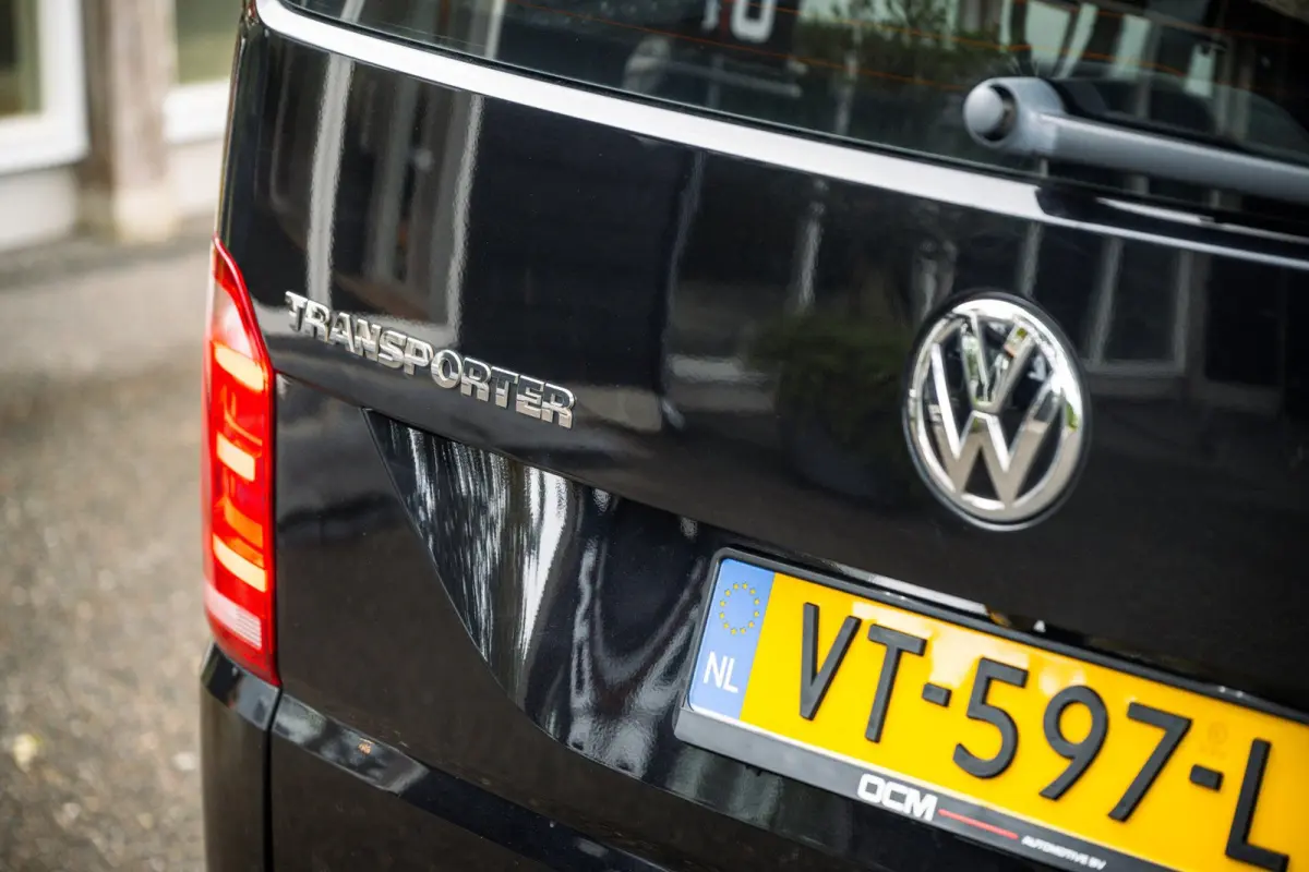 2.0 TDI L1H2 Highline Automaat I Achterklep I Leder I Camera I Stoelverwarming I Airco I Cruise I NL I NAP