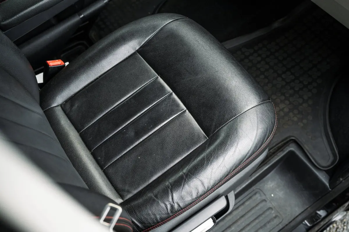 2.0 TDI L1H2 Highline Automaat I Achterklep I Leder I Camera I Stoelverwarming I Airco I Cruise I NL I NAP