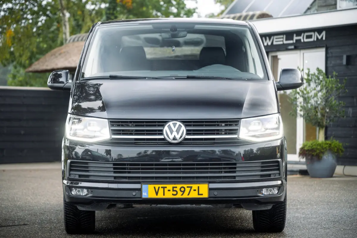 2.0 TDI L1H2 Highline Automaat I Achterklep I Leder I Camera I Stoelverwarming I Airco I Cruise I NL I NAP