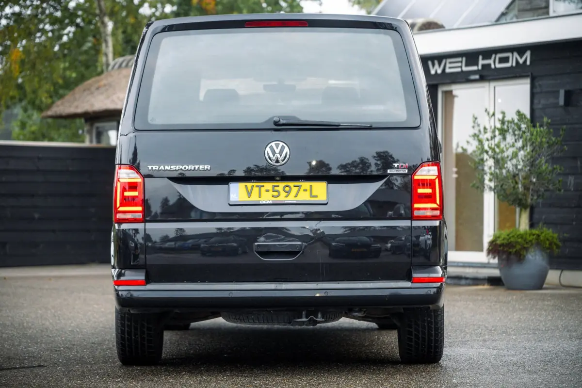 2.0 TDI L1H2 Highline Automaat I Achterklep I Leder I Camera I Stoelverwarming I Airco I Cruise I NL I NAP