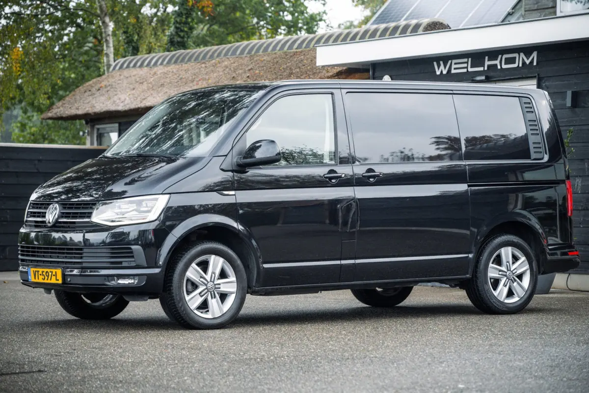 2.0 TDI L1H2 Highline Automaat I Achterklep I Leder I Camera I Stoelverwarming I Airco I Cruise I NL I NAP