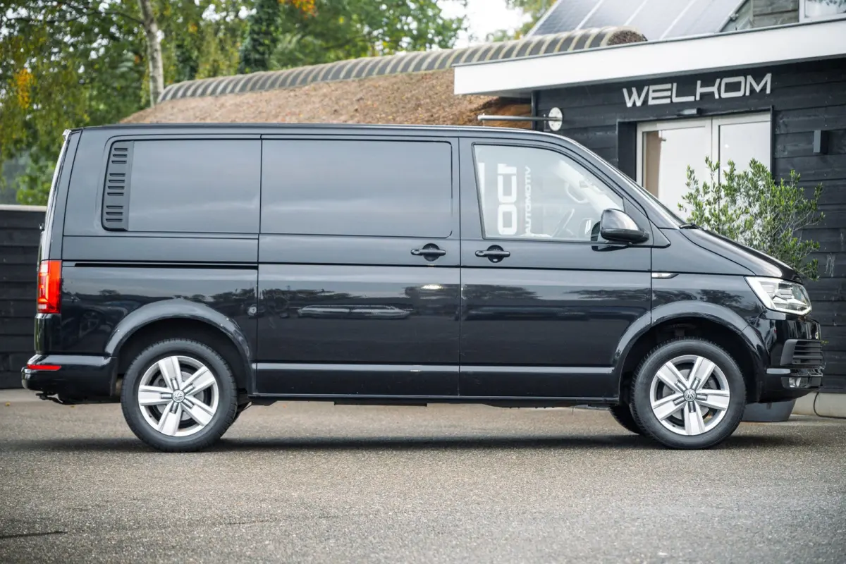 2.0 TDI L1H2 Highline Automaat I Achterklep I Leder I Camera I Stoelverwarming I Airco I Cruise I NL I NAP