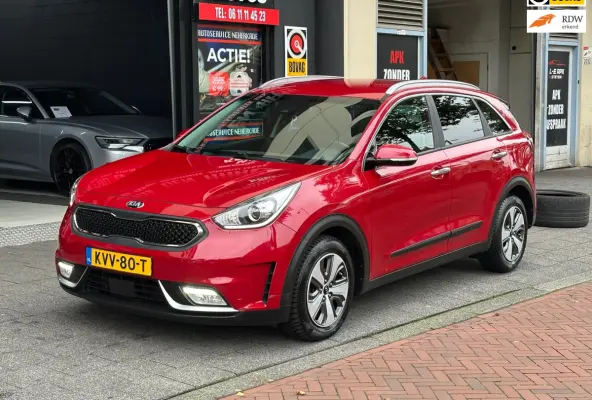 1.6 GDi Hybrid BusinessLine Aut Leer Navi Camera Carplay